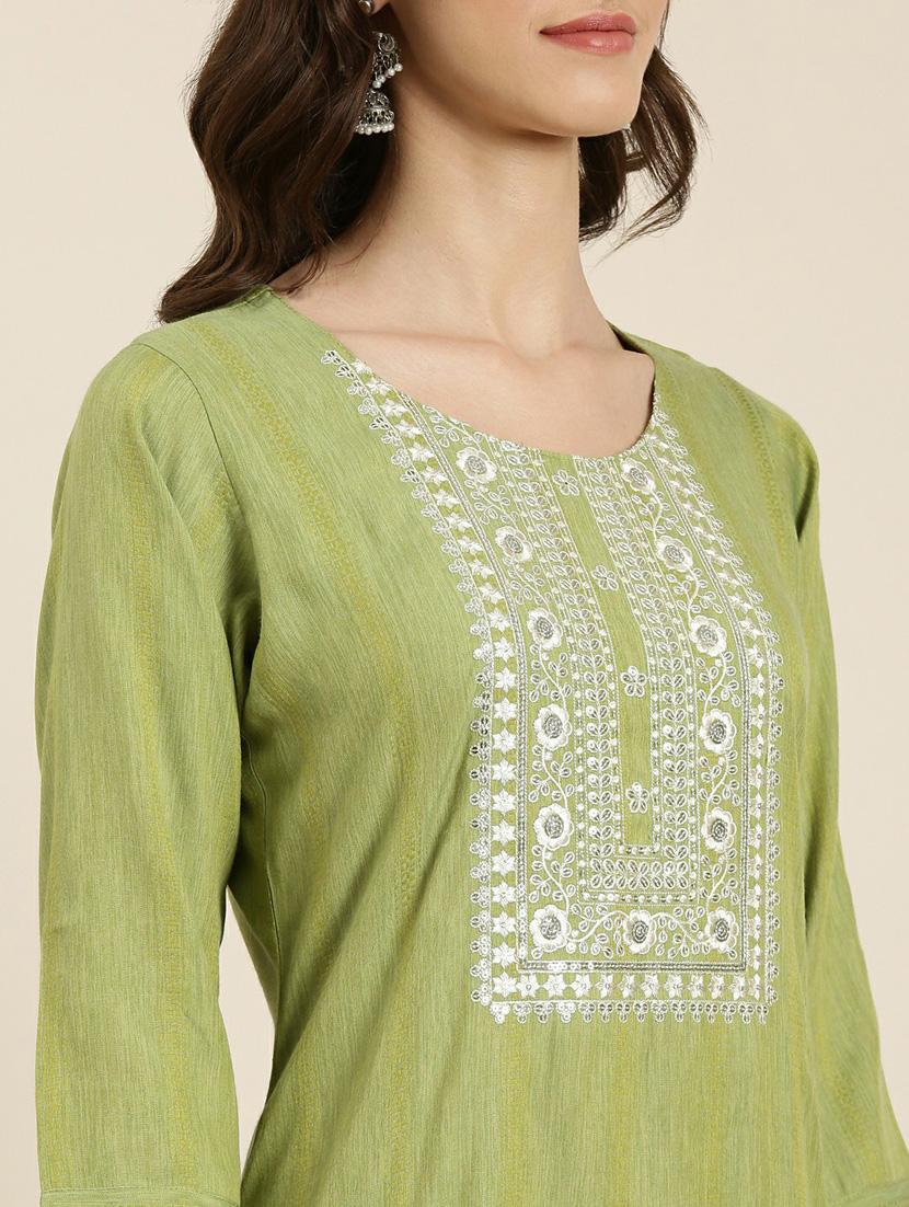 women's green round neck straight kurta - 20252269 - Standard Image - 4