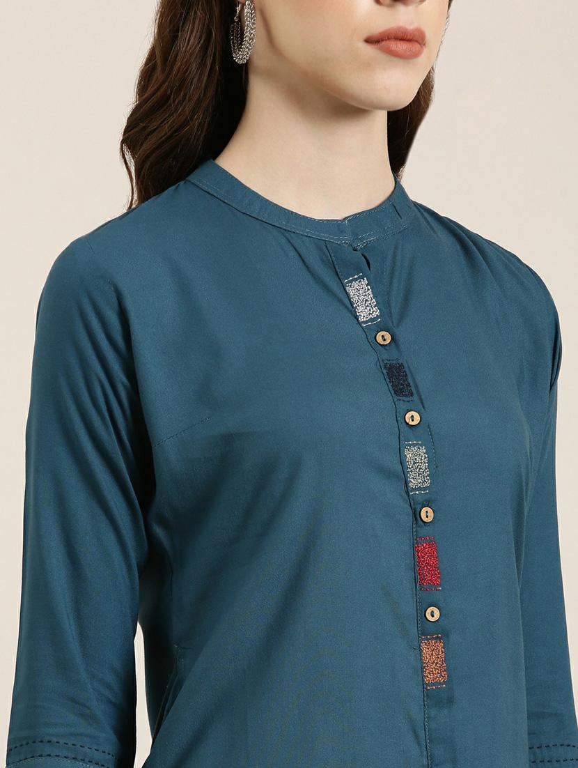 women solid with work straight kurta - 20252381 - Standard Image - 4