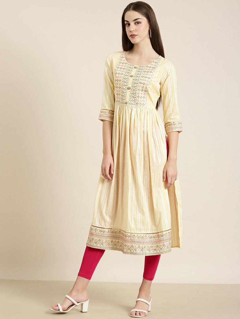 yellow embroidered side slit kurta - 20252519 -  Standard Image - 1