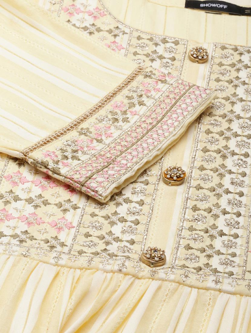 yellow embroidered side slit kurta - 20252519 - Standard Image - 6
