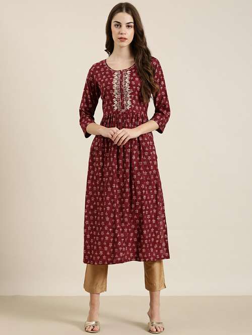 maroon floral printed a-line kurta - 20252571 - Standard Image - 0