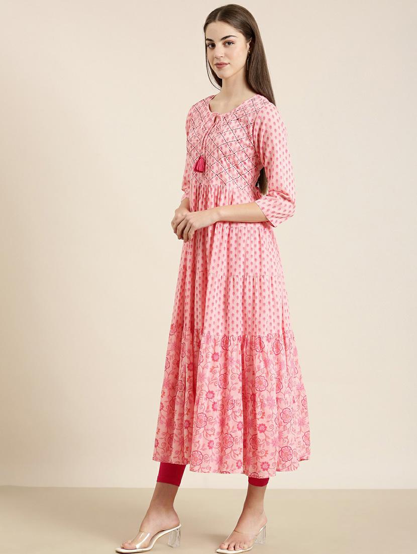 pink floral printed tiered kurta - 20252591 -  Standard Image - 1
