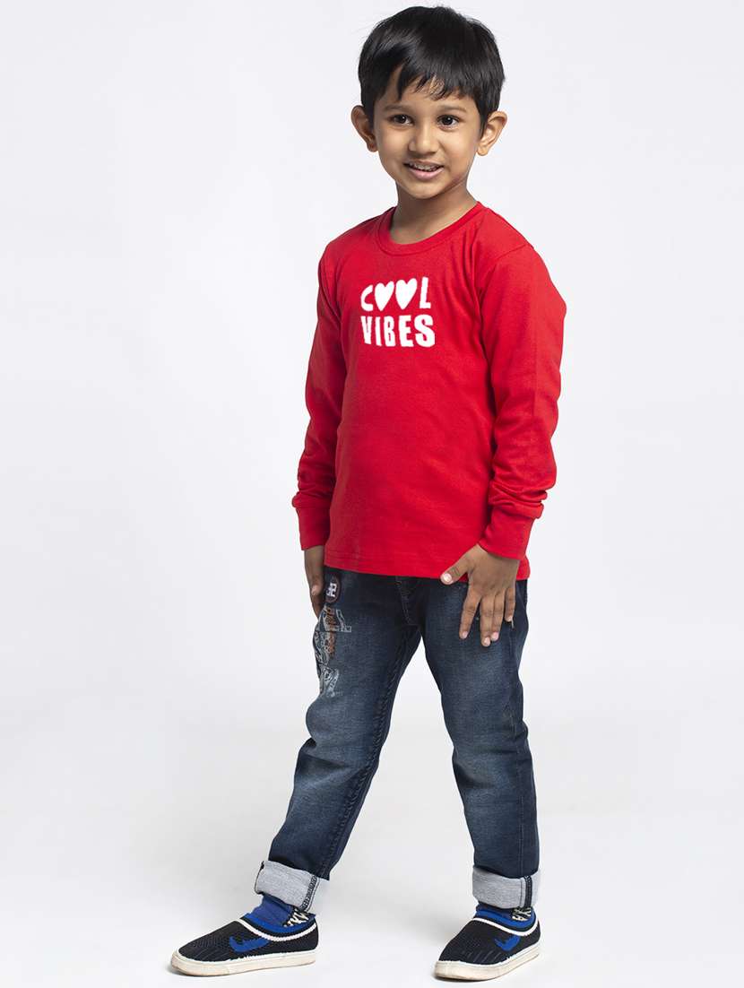 boys round neck typographic print t-shirt - 20261489 -  Standard Image - 1