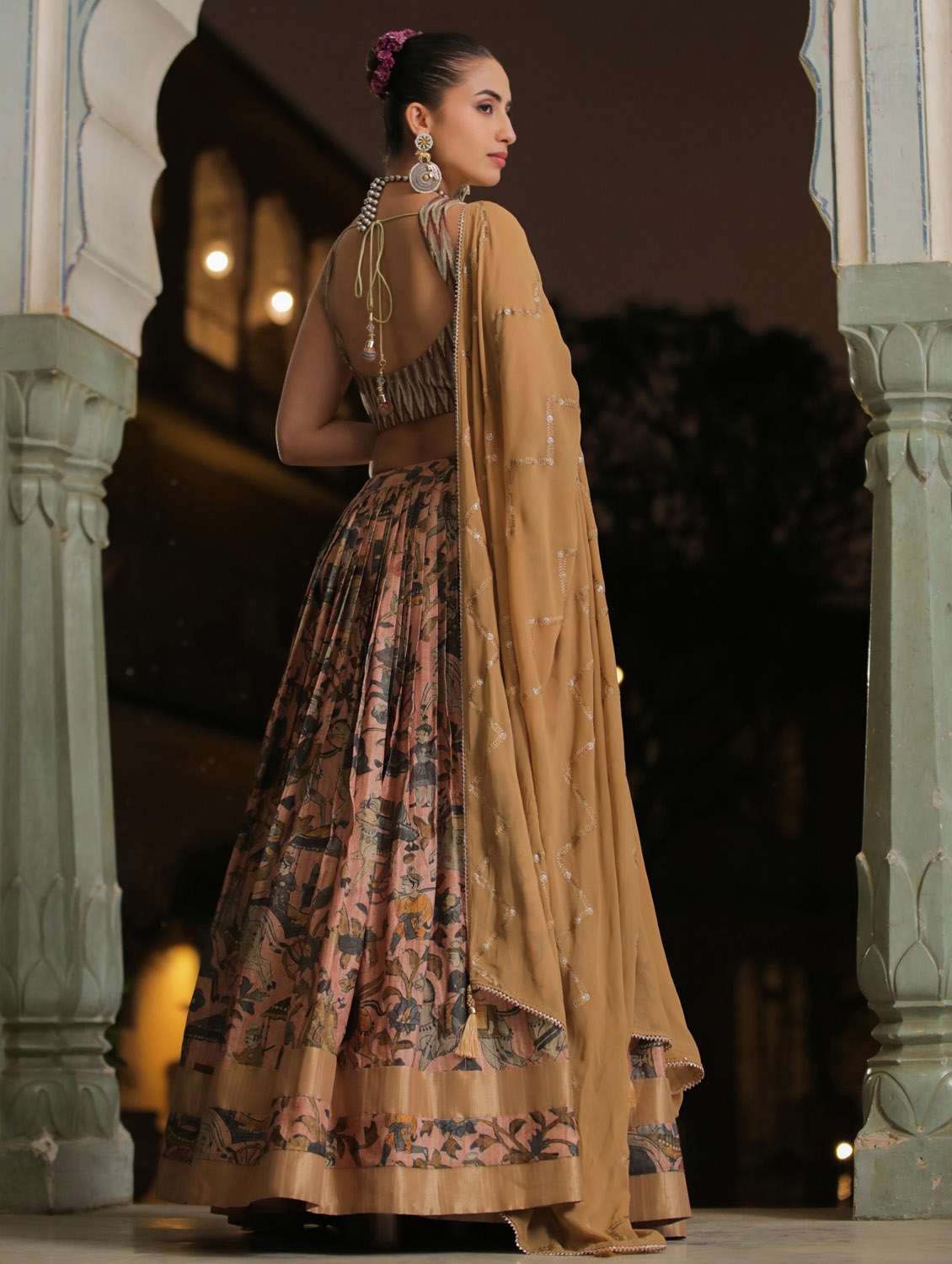 peach flared stitched lehenga - 20261596 -  Standard Image - 4