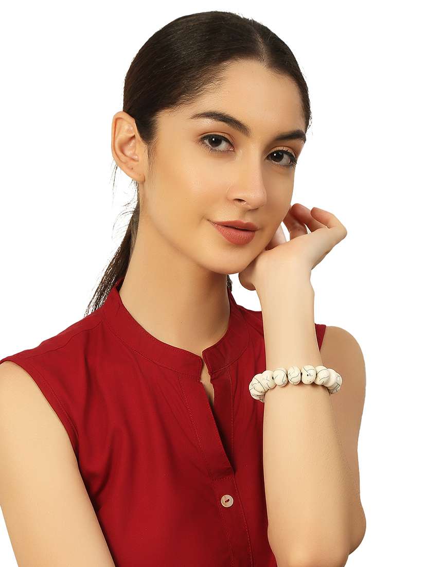 white plastic bangle bracelets - 20262107 -  Standard Image - 4