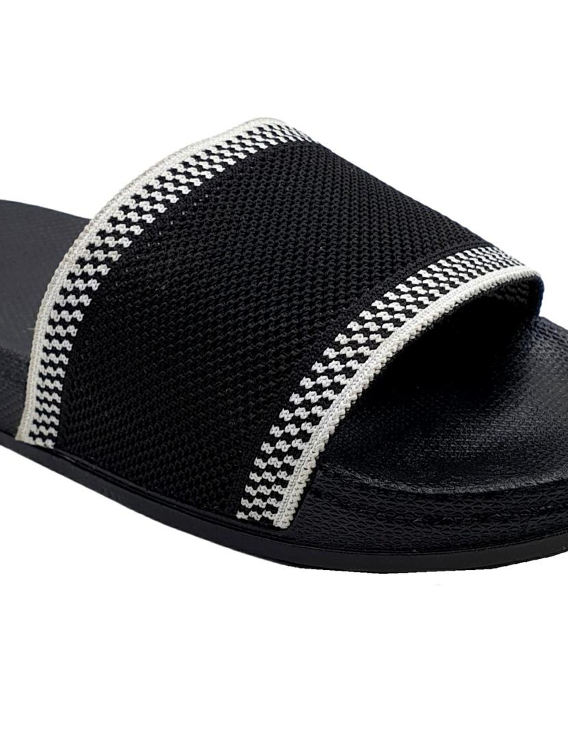 kapyansh geometric flip flop for women - 20263586 - Standard Image - 4