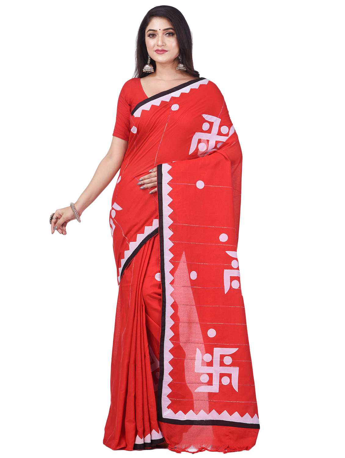 women solid with work applique detail saree with blouse