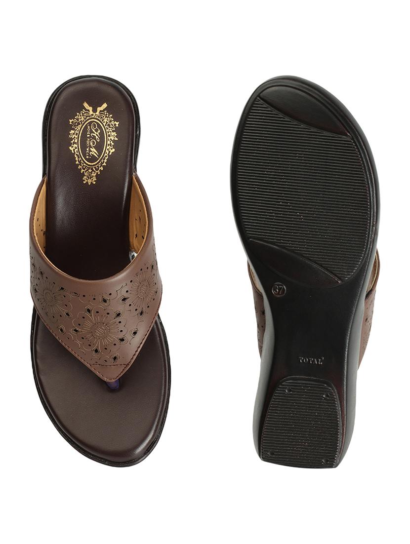 women toe separator wedge - 20267593 - Standard Image - 4