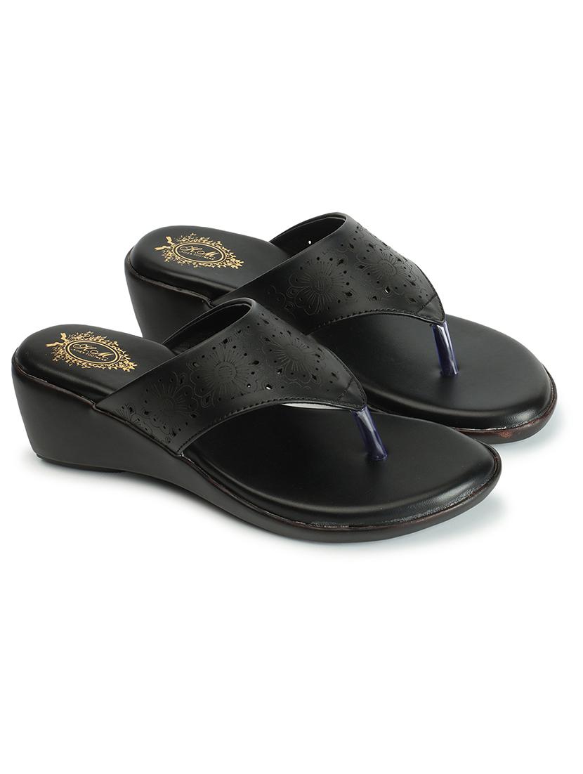 women toe separator wedges - 20267594 - Standard Image - 1