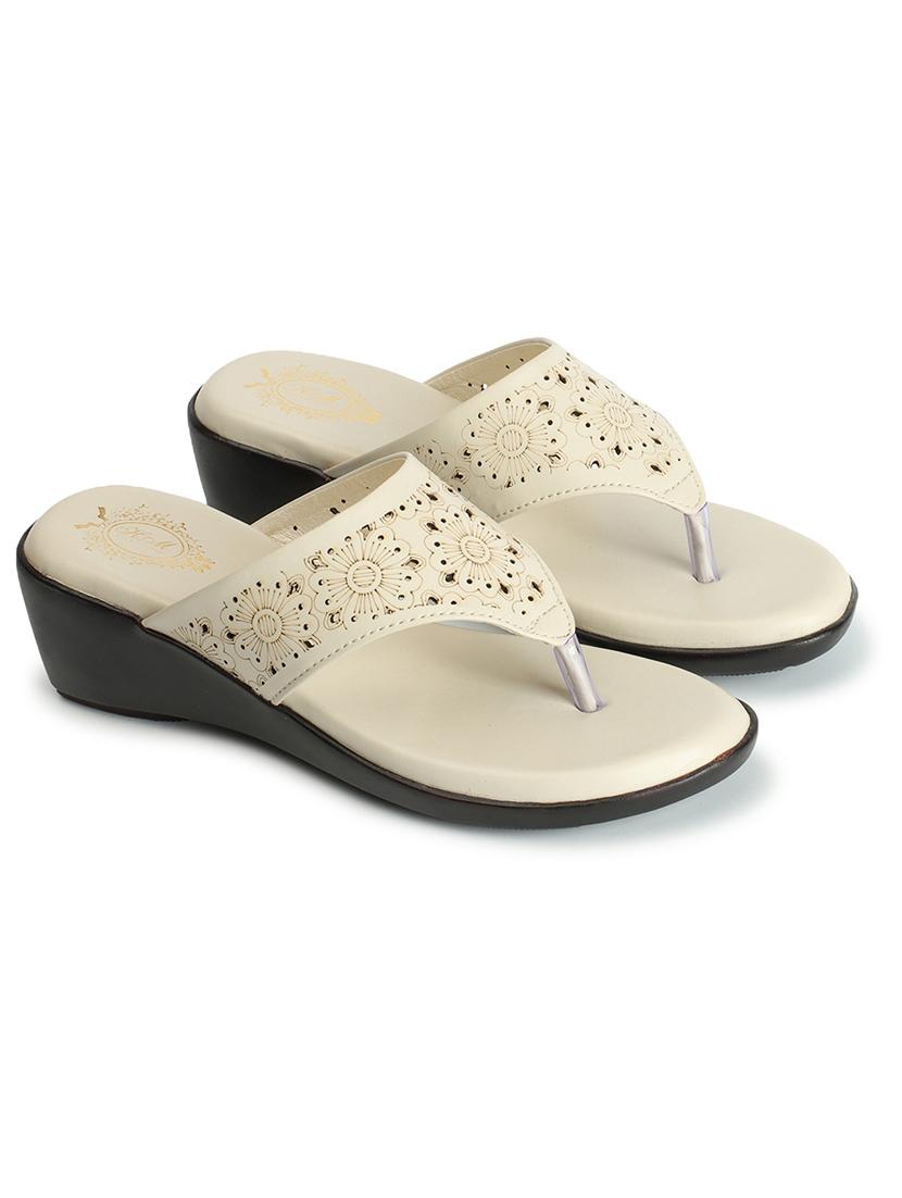 women toe separator wedges - 20267595 - Standard Image - 1