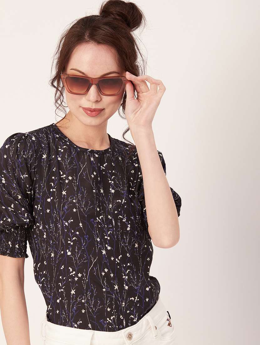 women's crop round neck top - 20271594 -  Standard Image - 4