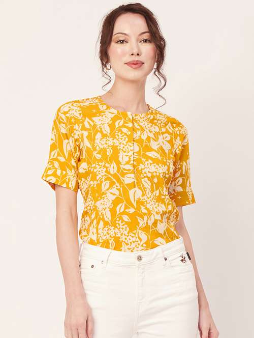 women's straight round neck top - 20271627 -  Standard Image - 0