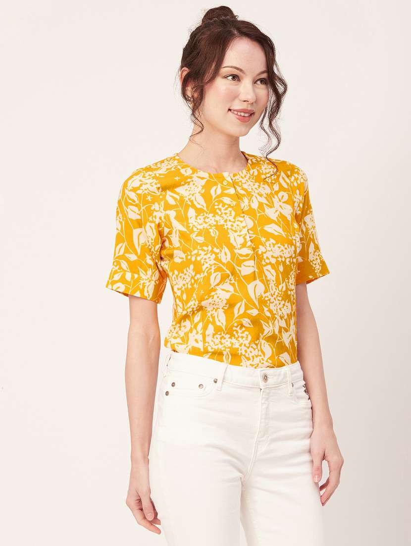 women's straight round neck top - 20271627 -  Standard Image - 1