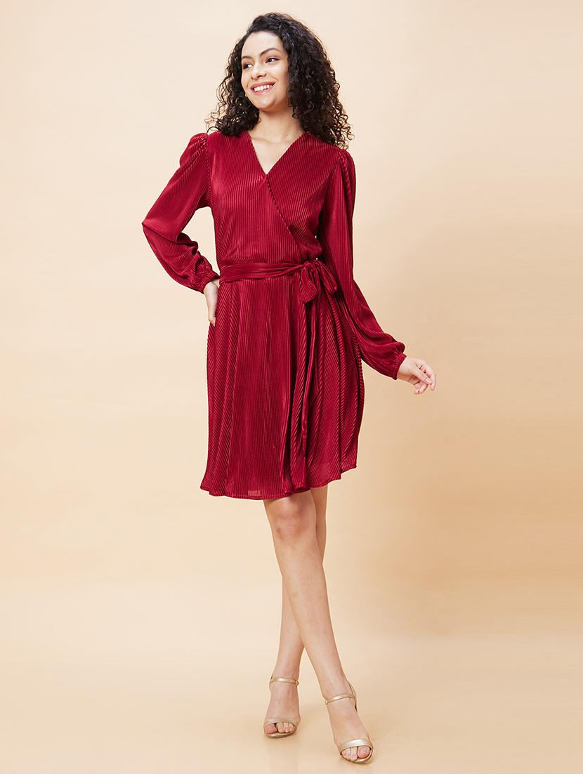 globus women wine wrap neck bishop sleeves accordion pleated belted a-line dress - 20271697 - Standard Image - 4