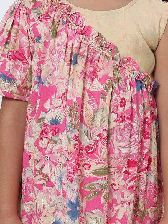 girl floral print cotton kurta sharara set - 20271946 -  Standard Image - 4