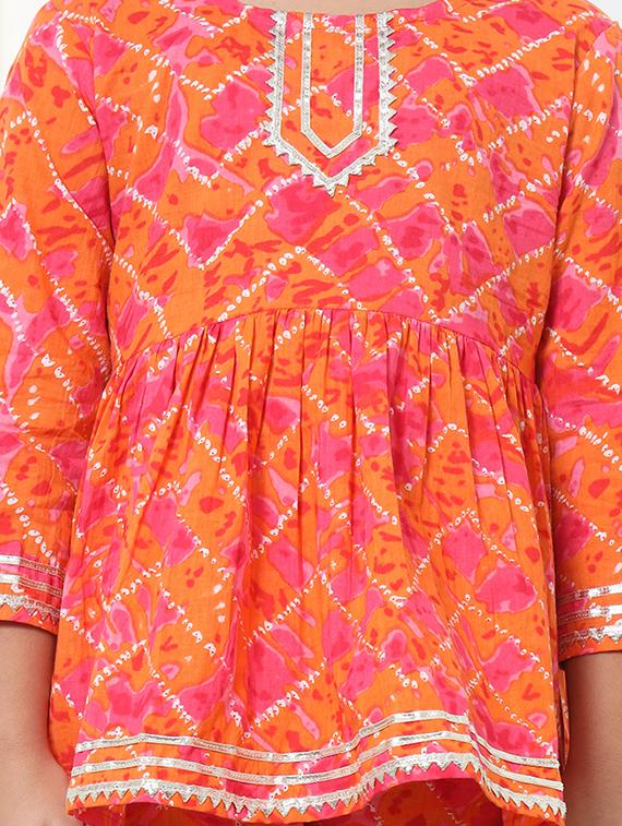 girl bandhani print cotton kurta sharara set - 20271972 - Standard Image - 4