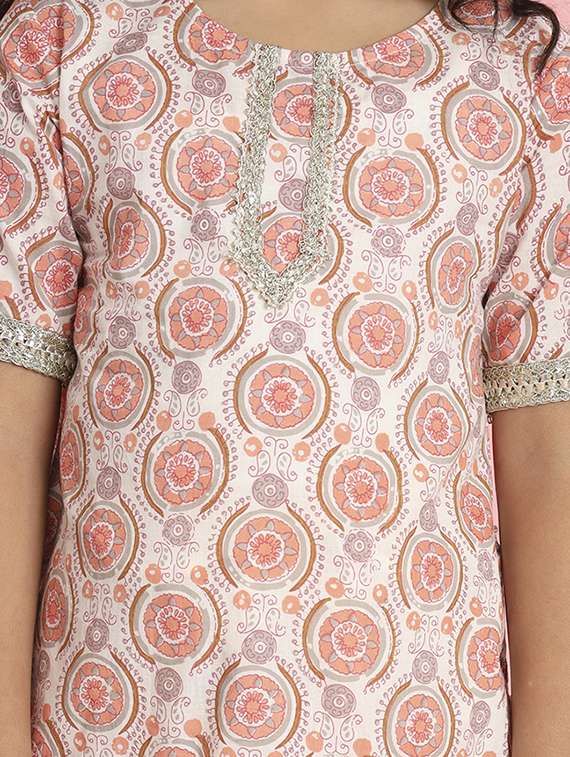 girl block print cotton kurta palazo set - 20271978 -  Standard Image - 4
