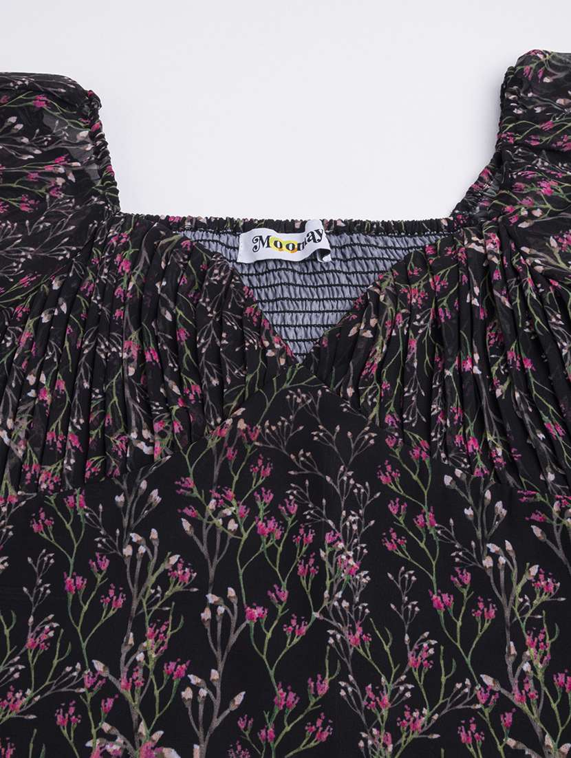 black florals printed regular top - 20272072 -  Standard Image - 4