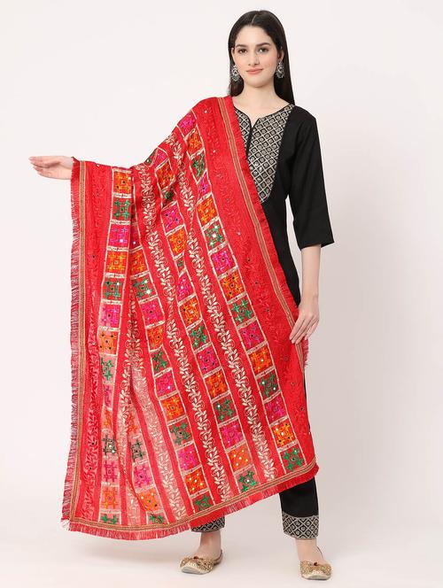 red phulkari dupatta - 20276623 - Standard Image - 0