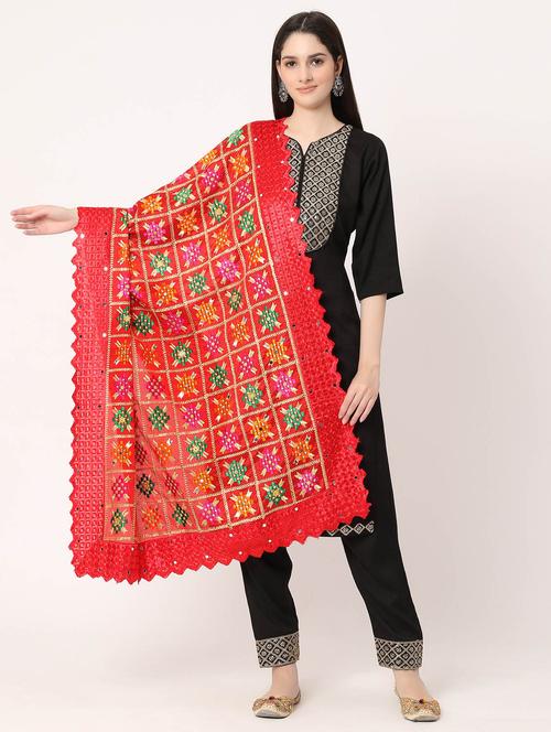 red phulkari dupatta - 20276643 - Standard Image - 0