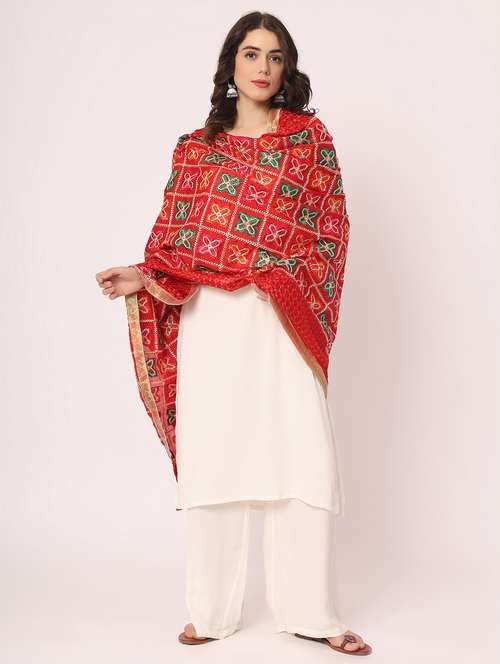 red phulkari dupatta