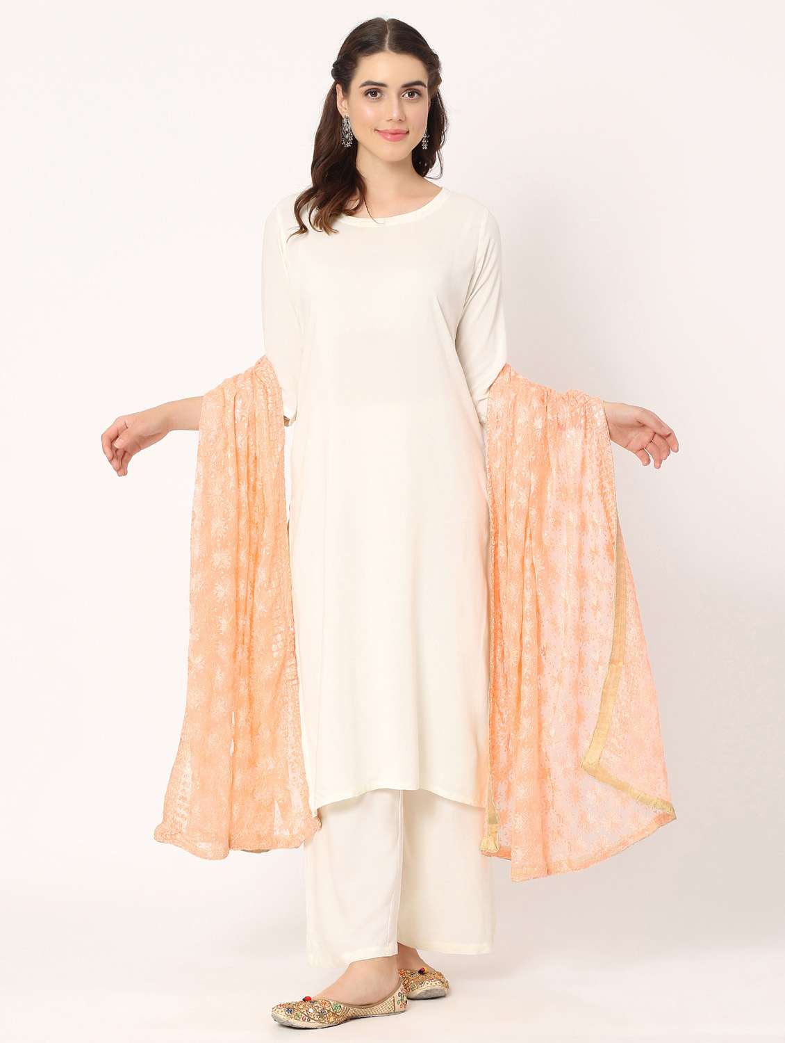 women peach phulkari embroidered dupatta - 20276723 -  Standard Image - 1