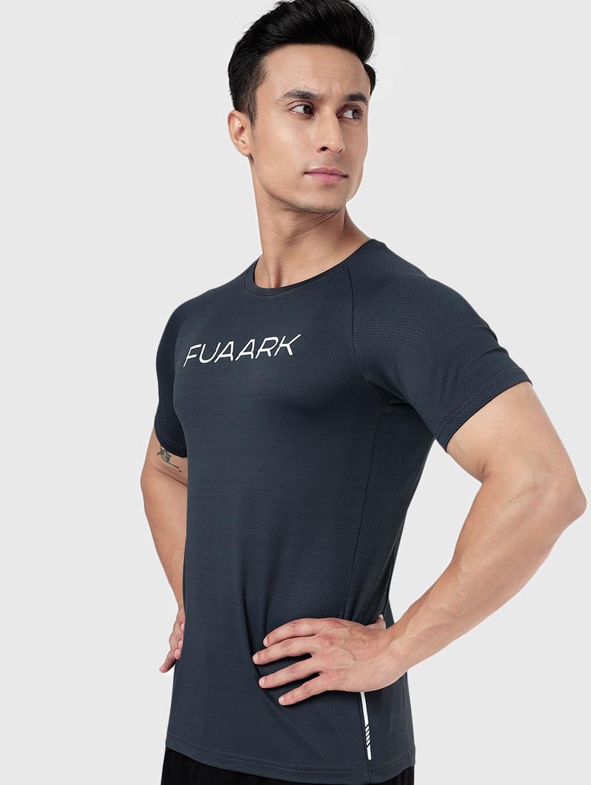 men solid polyester sports t-shirt - 20280316 - Standard Image - 1