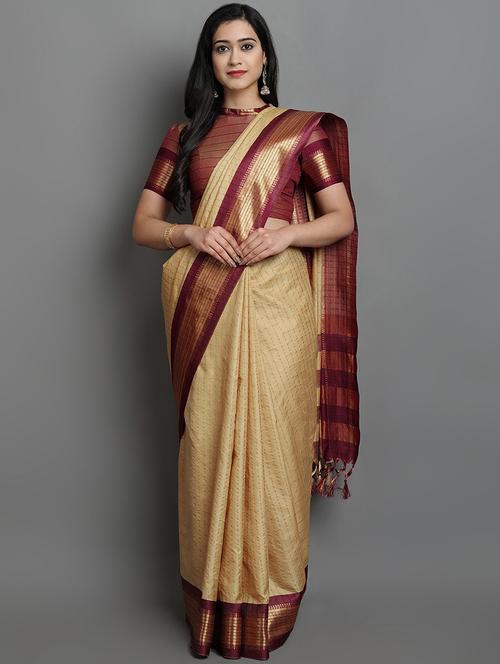 women self design bordered saree with blouse - 20282039 - Standard Image - 0