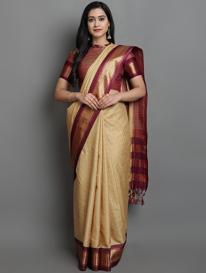 women self design bordered saree with blouse - 20282039 - Zoom Image - 0