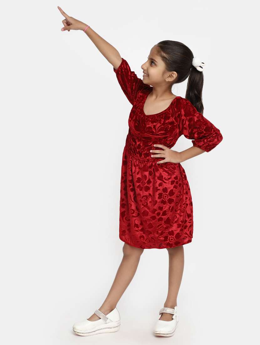 girls red round neck self design velvet frock - 20282328 -  Standard Image - 4
