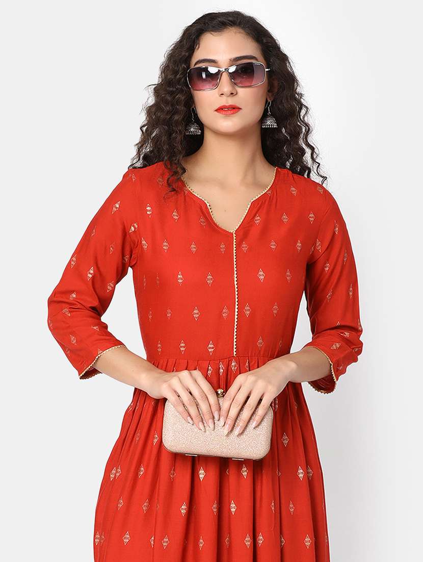 women red notch neck flared dress - 20285828 -  Standard Image - 4