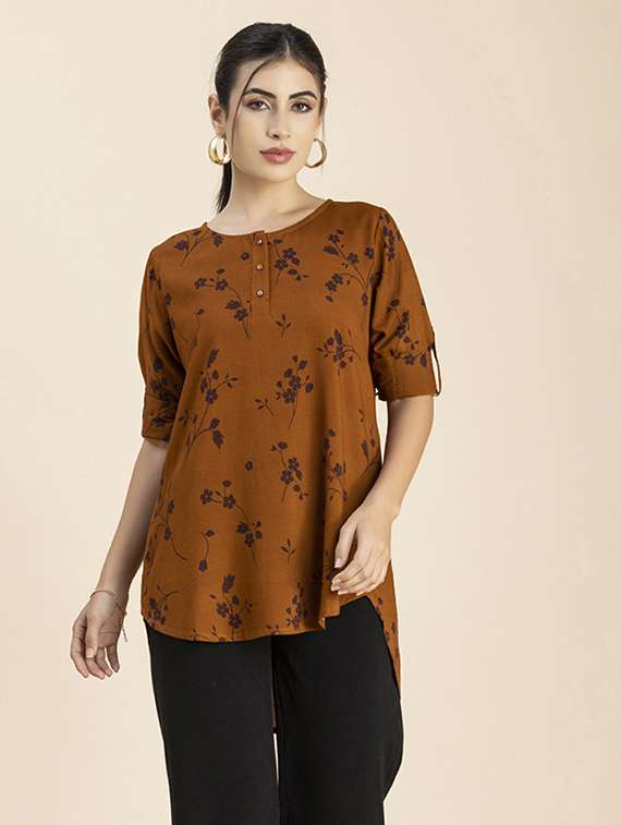 women's high-low round neck top