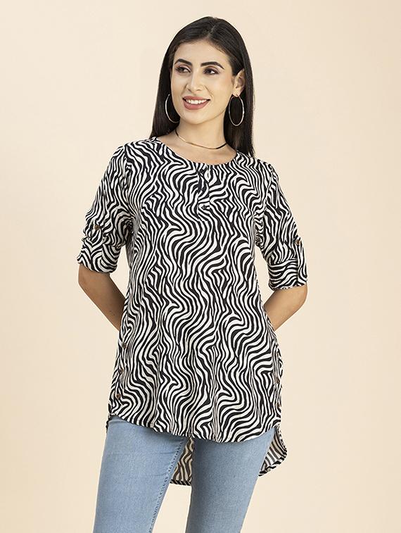women's high-low round neck top - 20288138 - Zoom Image - 0