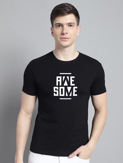 men round neck chest print t-shirt - 20295669 - Standard Image - 0