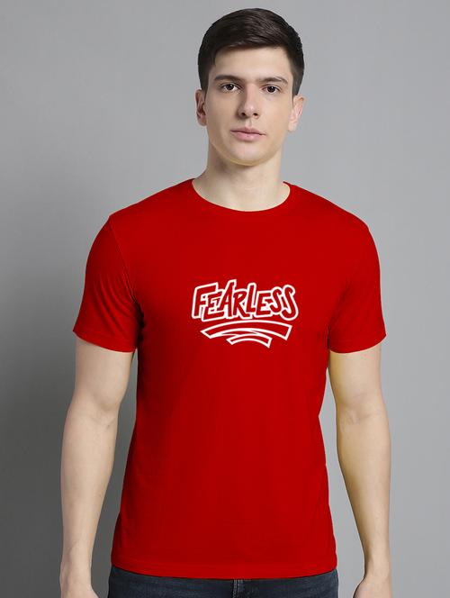 men round neck chest print t-shirt - 20295698 -  Standard Image - 0