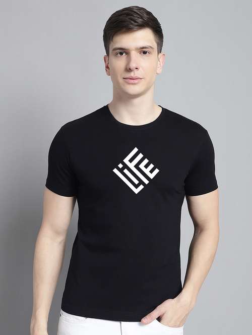 men round neck chest print t-shirt - 20295752 - Standard Image - 0