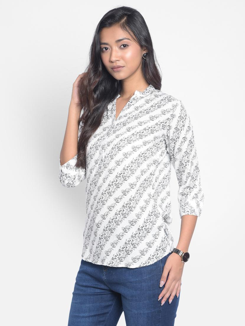 white floral print regular top - 20296110 - Standard Image - 1