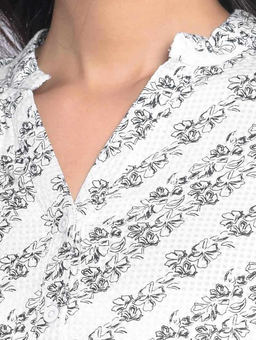white floral print regular top - 20296110 - Standard Image - 4