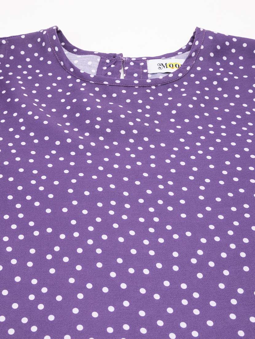 women polka doted short sleeves top - 20296793 -  Standard Image - 4