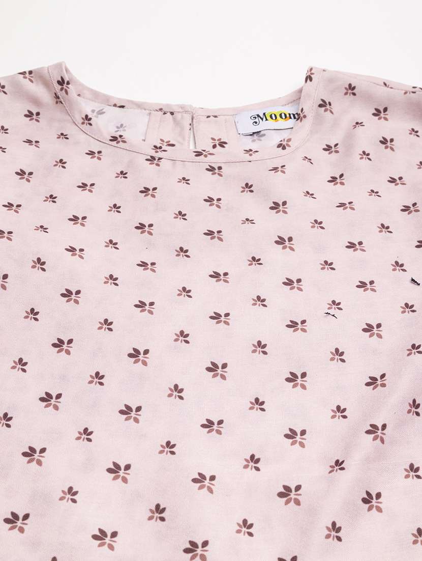 women's crop round neck top - 20296794 -  Standard Image - 4