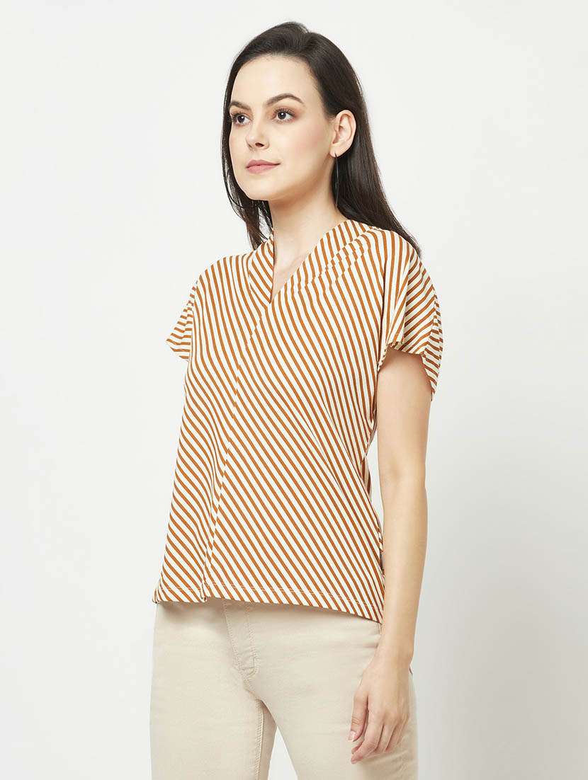 multicoloured stripes straight top - 20298841 -  Standard Image - 1