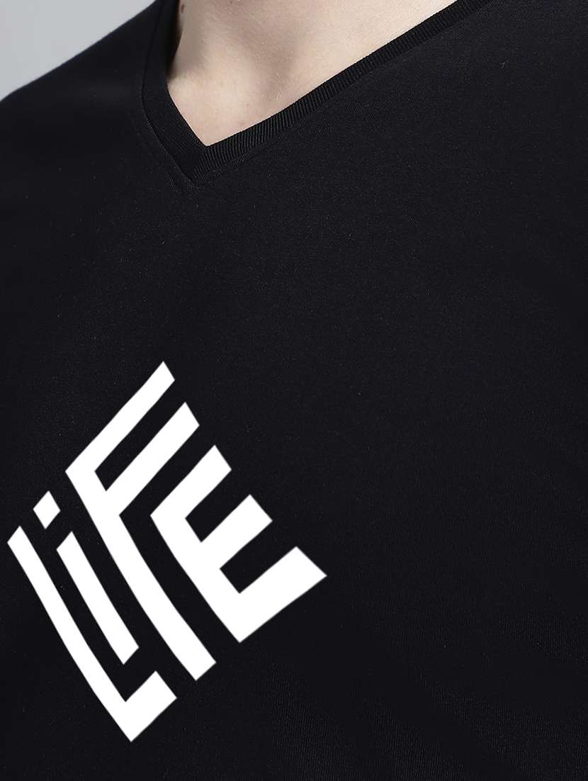 men black cotton chest print t-shirt - 20299109 - Standard Image - 4