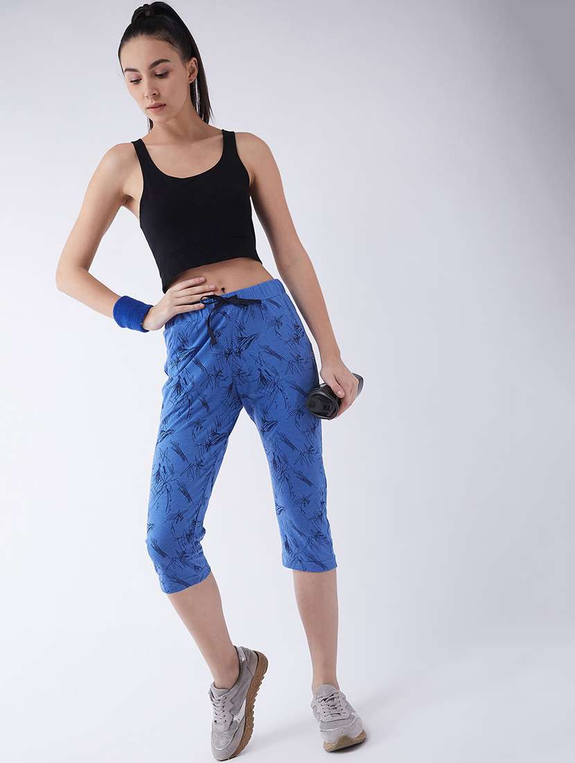 women mid rise printed capri  - 20300185 -  Standard Image - 4