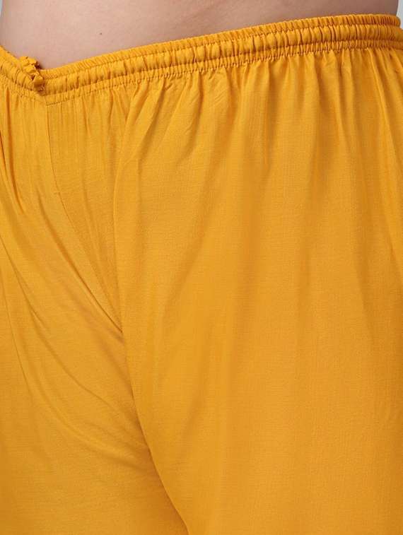 women mid rise solid flared palazzo - 20300688 -  Standard Image - 4