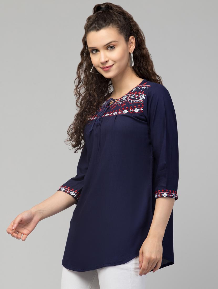dark blue embroidered regular tunic - 20301342 -  Standard Image - 1