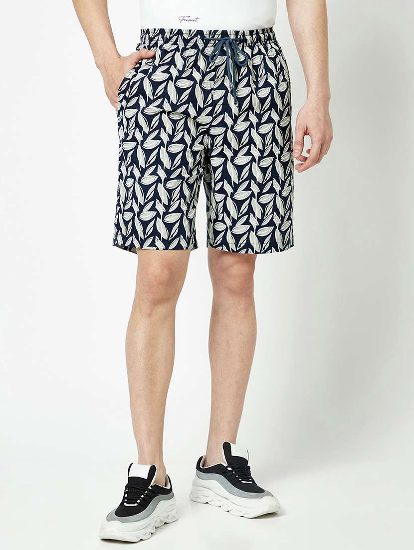 men navy blue tropical print cotton short