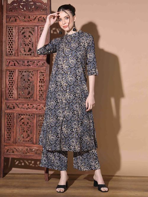 women blue block print kurta & palazzos set - 20303690 -  Standard Image - 0