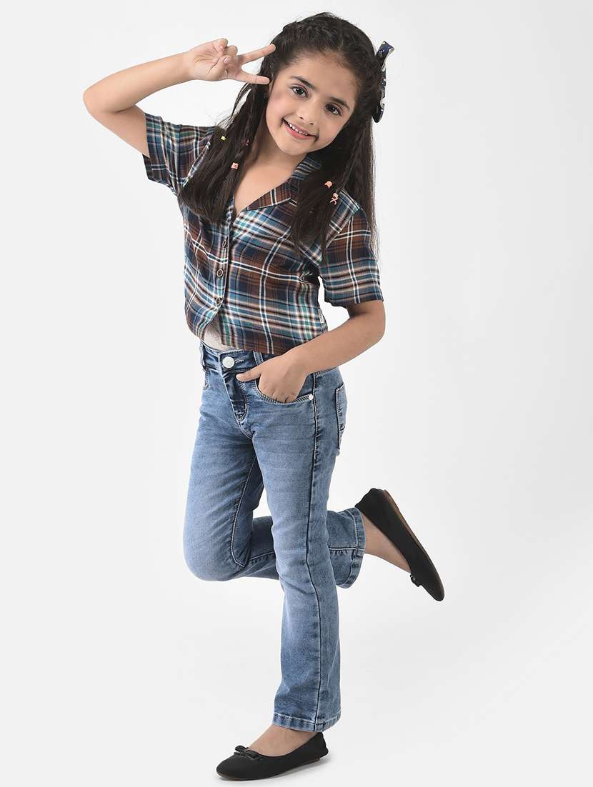 girls multi color check printed cropped shirt - 20304257 - Standard Image - 4