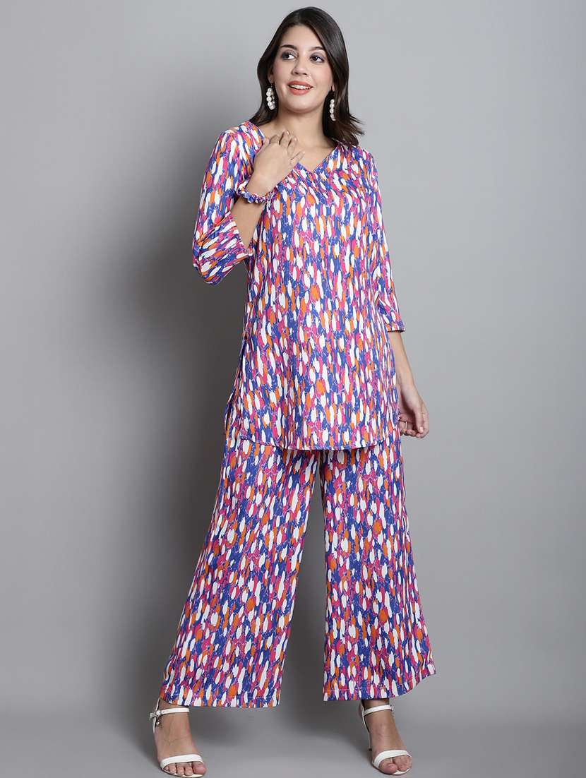 v neck abstract print co-ord set - 20309438 -  Standard Image - 1