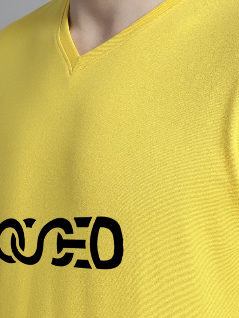 men light yellow cotton chest print t-shirt - 20312165 - Standard Image - 4